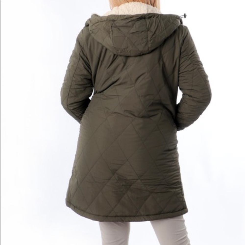 Reversible winter jacket - Picture 3 of 6